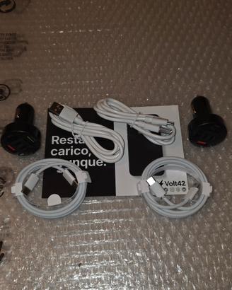 Lottino 2 Caricatori Multiporta Auto + 4 Cavi USB-