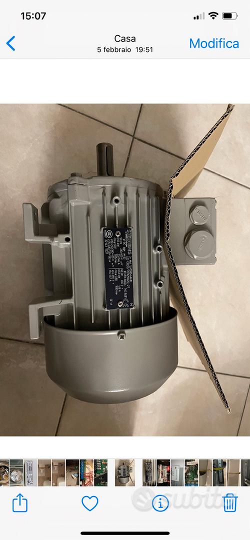 Motore trifase CESET 600W lavatrice C00290840 originale Indesit Hotpoint Ariston - Centoducati
