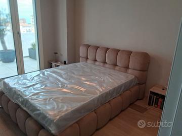Letto matrimoniale