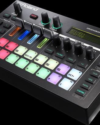 Roland mc101
