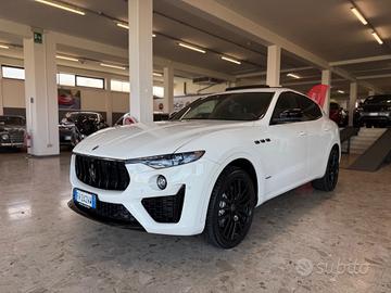 Maserati Levante 3.0 V6 350cv AWD Gransport 11/201