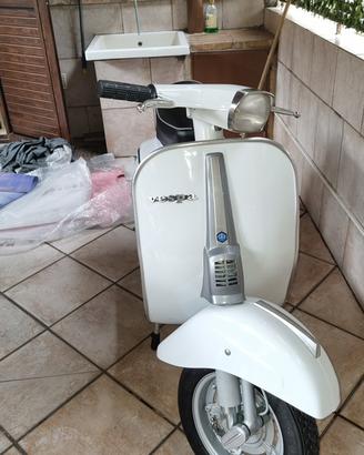 Vespa 50 special