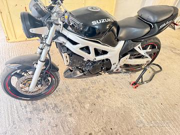 Suzuki sv650