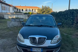 Lancia Ypsilon 1.2 benzina – 2004 – 166.705 km