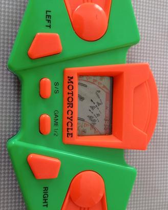 Videogioco tascabile vintage 