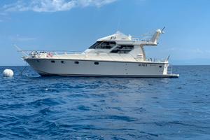 Barca a motore buone condizioni , funzionant