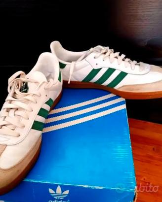 scapre Nike e Adidas 