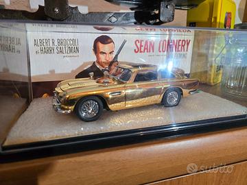 Aston Martin DB5 007 Goldfinger Danbury Mint