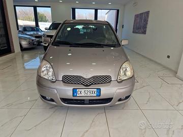 Toyota Yaris 1.0i 16V cat 3 porte Sol