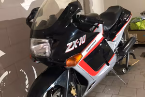 KAWASAKI ZX10 TOM CAT