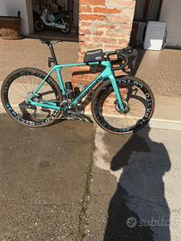 Gravel bianchi impulso reparto corse