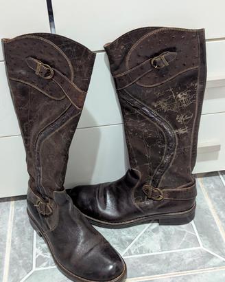 Stivali donna 1*Classe Alviero Martini. Misura 39.