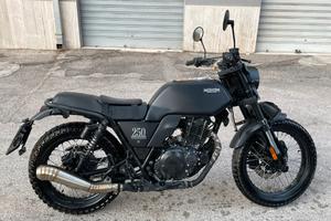 Moto Brixton 250