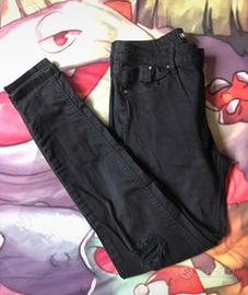 Pantalone skinny Stradivarius