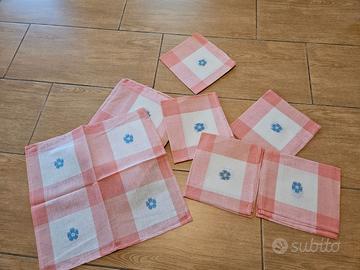 Tovaglia nuova rosa con 6 tovaglioli