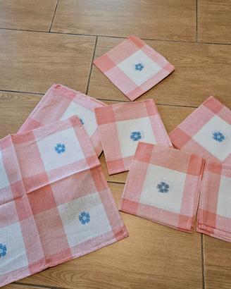 Tovaglia nuova rosa con 6 tovaglioli
