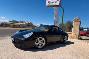 Porsche 911 Carrera 4S cat Coupé
