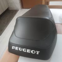 Sella Peugeot metropolis nuova