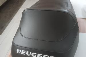 Sella Peugeot metropolis nuova