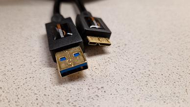 Cavo USB 3.0 (da A-maschio a mini-B)