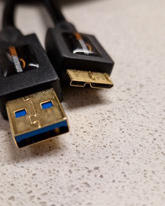 Cavo USB 3.0 (da A-maschio a mini-B)