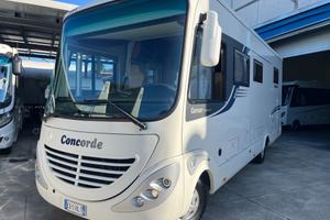 Concorde Carver 820 M