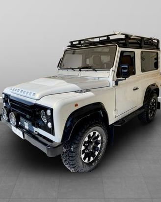 Land Rover Defender 90 2.0