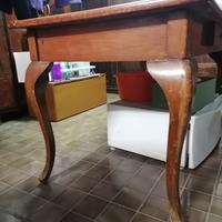 Tavolo da cucina in legno e formica verde