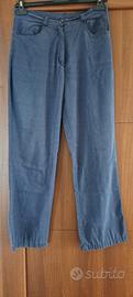 Pantalone blu da donna