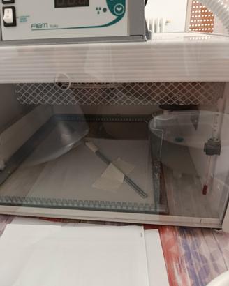 incubatrice FIEM cip cip 40 e umidificatore