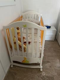Lettino e fasciatoio bimbi