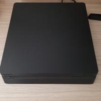 Play station 4 slim + 2 joystic Sony