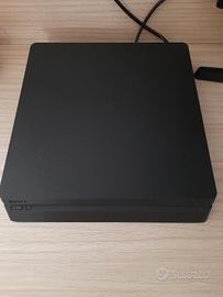 Play station 4 slim + 2 joystic Sony