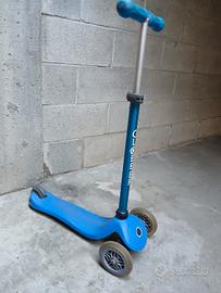2 monopattini a 3 ruote