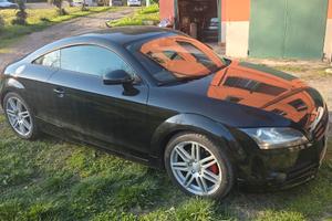 Audi tt 2.0 tfsi 200 cv