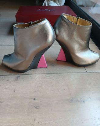 SALVATPRE FERRAGAMO STIVALE 39