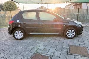 Peugeot 206 Plus 1.1 60CV 5p. Trendy Ok per neo pa