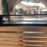 Vetrina refrigerata/illuminata