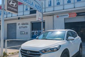 Tucson II 2015 1.7 crdi Comfort 2wd 115cv