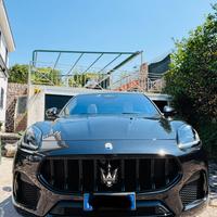 Maserati Grecale Modena 330 cv AWD tetto - 23000km