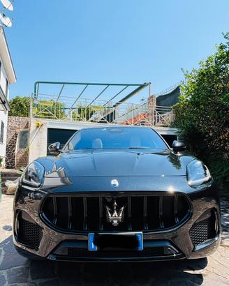 Maserati Grecale Modena 330 cv AWD tetto - 23000km