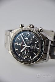 Omega Speedmaster MoonPhase - 304.30.44.52.01.001