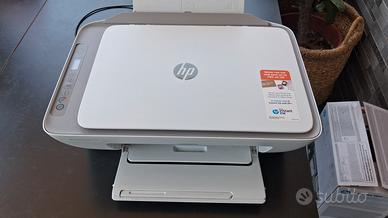 Stampante HP DeskJet 2720e
