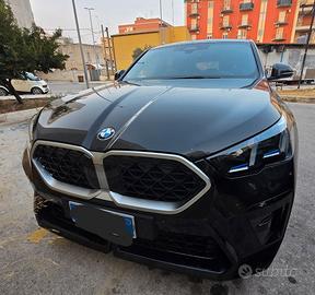 Bmw x2 18d Msport con gancio traino a scomparsa