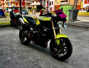 Triumph street triple 675