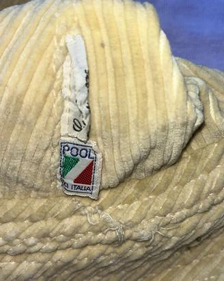 Cappello in velluto italia