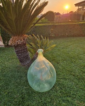 Damigiane 54L in vetro 1 verde + 1 bianca