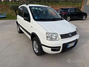 Fiat Panda 4x4 TASTO ELD GANCIO TRAINO -- 119000 k