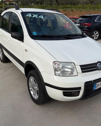 Fiat Panda 4x4 TASTO ELD GANCIO TRAINO -- 119000 k