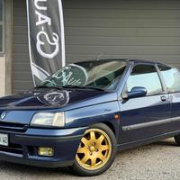 RENAULT Clio 2.0i 16V cat Williams